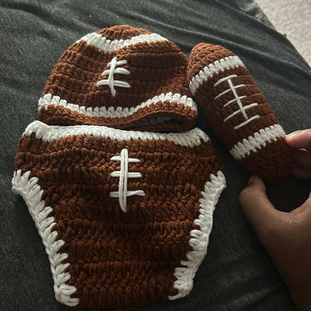 Newborn photoshoot outfit